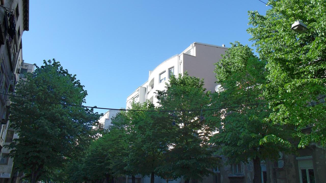 Botanical Garden Apartments ベオグラード エクステリア 写真